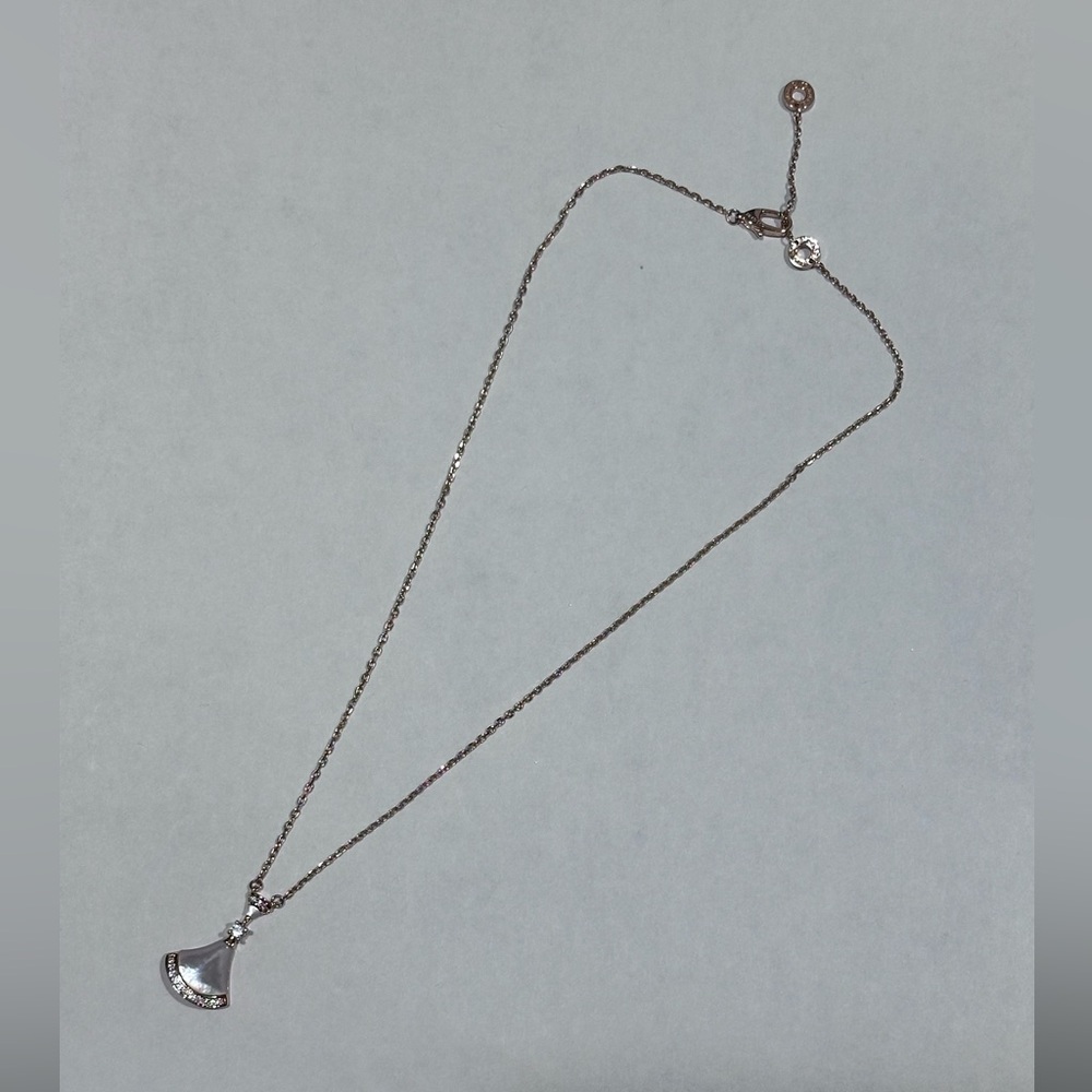 Boutique 9 Elegant Silver Necklace with White Pendant